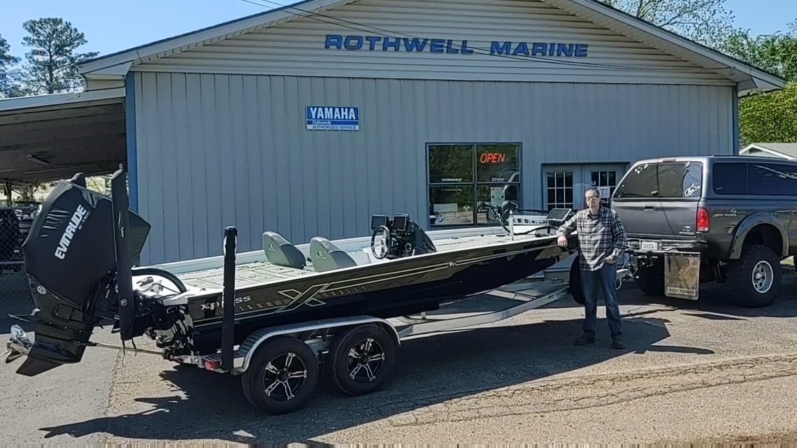 Todd Semenik from Harvard IL with his new Xpress X21 Pro powered by an ...